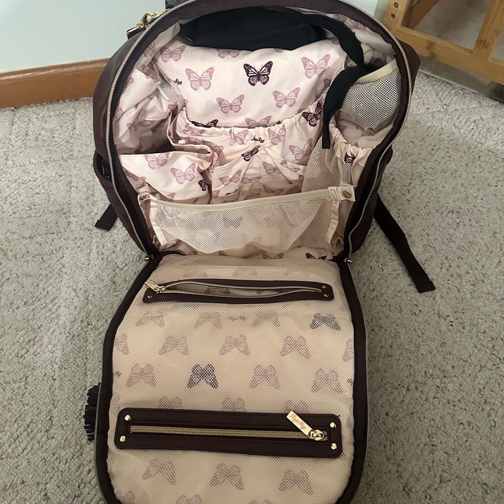 Itzy Ritzy Quilted Maroon Backpack - Picture 3 of 6